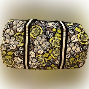 Vera Bradley large duffle